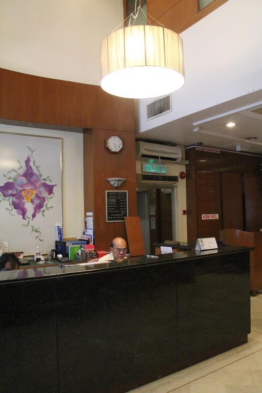 Orkid Hotel At Bukit Bintang Kuala Lumpur Exterior foto
